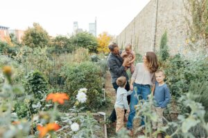 The Tregos - Fairmount Garden Family Session - Philadelphia Family Photographer - Alison Dunn Photography photo