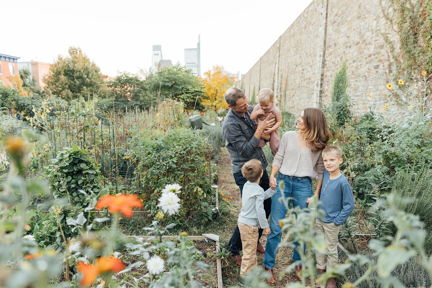 The Tregos - Fairmount Garden Family Session - Philadelphia Family Photographer - Alison Dunn Photography photo